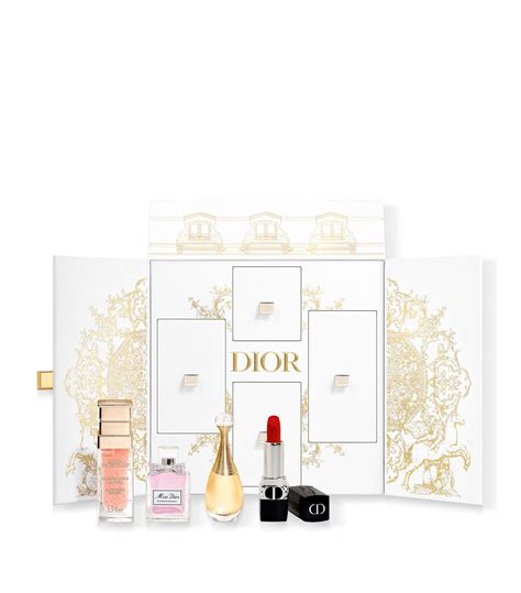 dior montaigne set